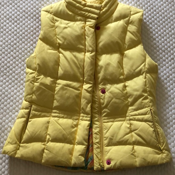 Vest - Picture 2 of 5